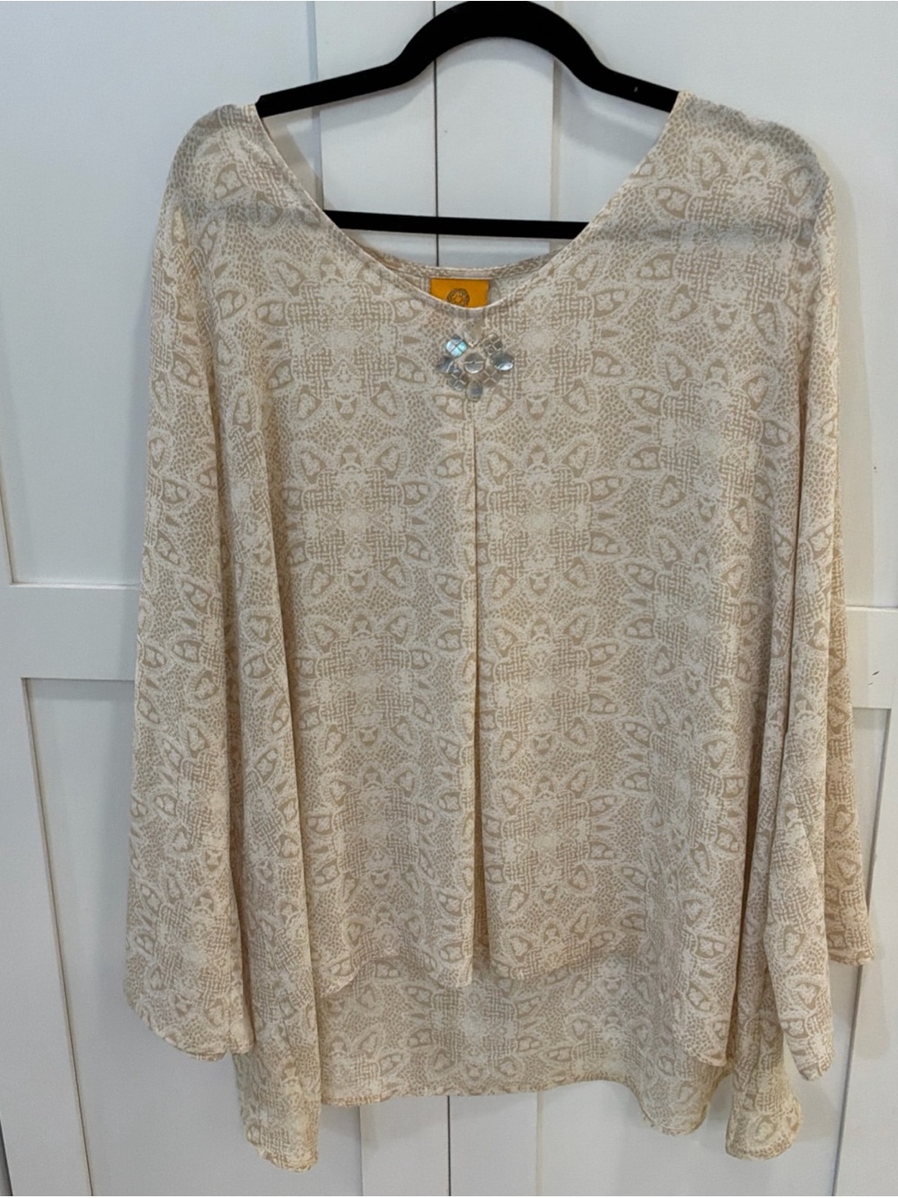 Ruby Rd Women’s Sz 20W Tan Print Sheer Blouse Top Pullover V Neck Embellished